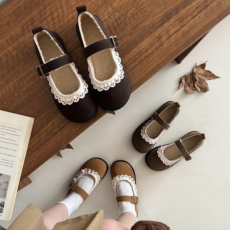 2025 Sommer neue französische Retro Mary Jane Einzelschuhe Damenmode runder Kopf Student mit Rock japanische Schuhe Damen