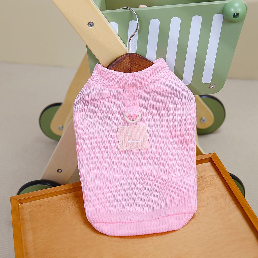 Spring and summer, thin pet clothes, cat Bigbear miniature dog Teddy T-shirt suspender smiley face label knitted pet clothing