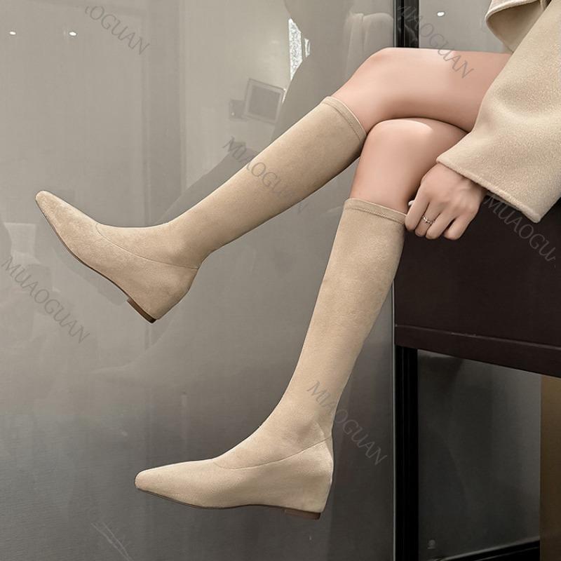 Mode Spetsig Tå Inre Höjd Elastiska Knähöga Stövlar Kvinnor Höstskor Mode Enfärgad Mocka Slip on Platt Sula Lång Socka Botas