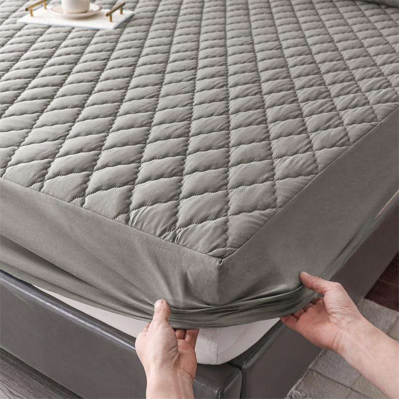 100% Waterproof Mattress Protector Thicken Bed Cover Bedsheet Waterproof Bed Sheet Skin-friendly