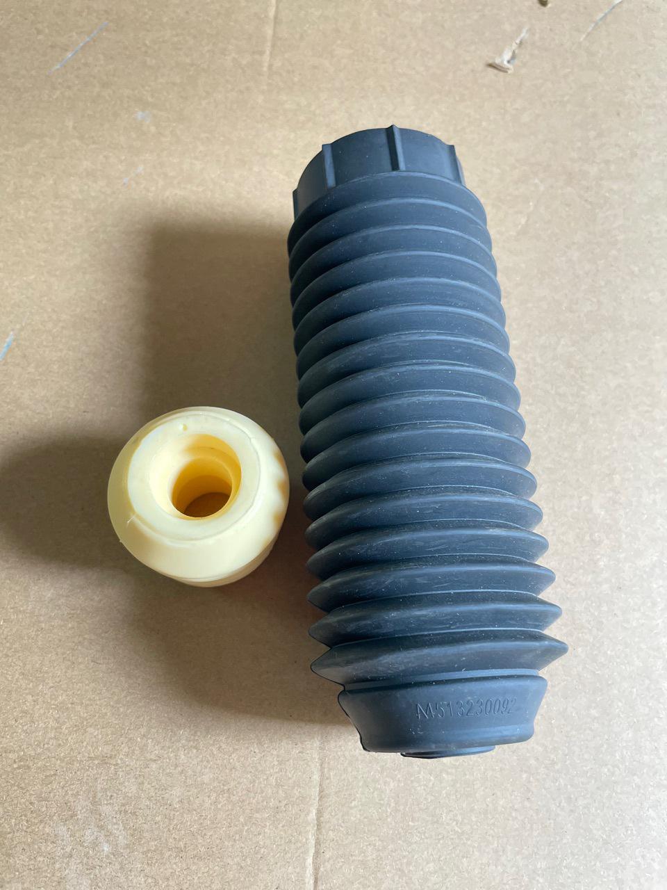 

Задний буфер амортизатора и пыльник для Mercedes Smart W451 (4513230392)