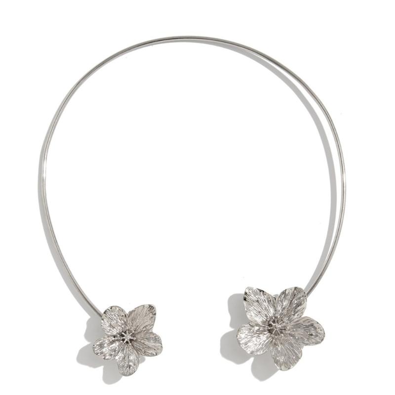 

Trendy Open Flower/Starfish Necklace Adjustable Size Neckchain Handmade Clavicle Chain for Fashion Forward Women срібний