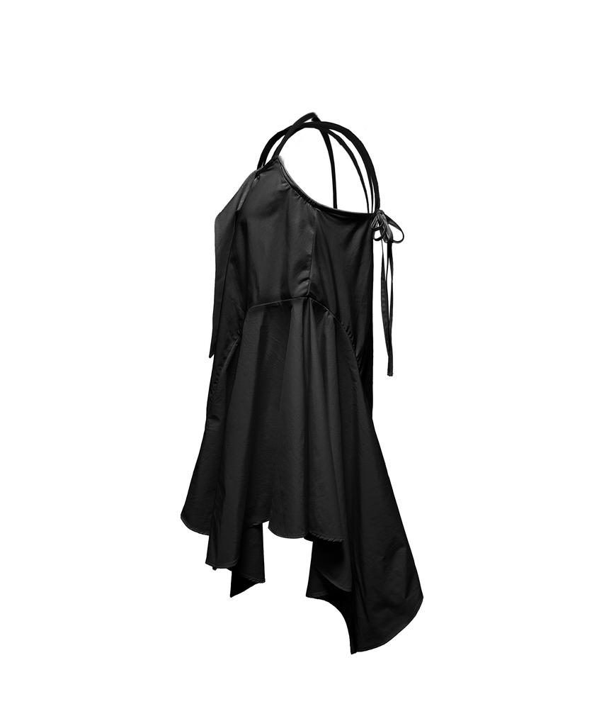 Jeongdo Flap Strap Dress Top . Black