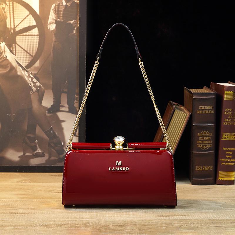 

Genuine Leather Trendy Crossbody Bag for Women - Spring/Summer Versatile Single Shoulder & Underarm Style красный