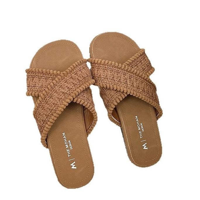 Retro woven flat-bottomed cool slippers for women's outer wear 2025 spring and summer new summer seaside beach sandals for women
