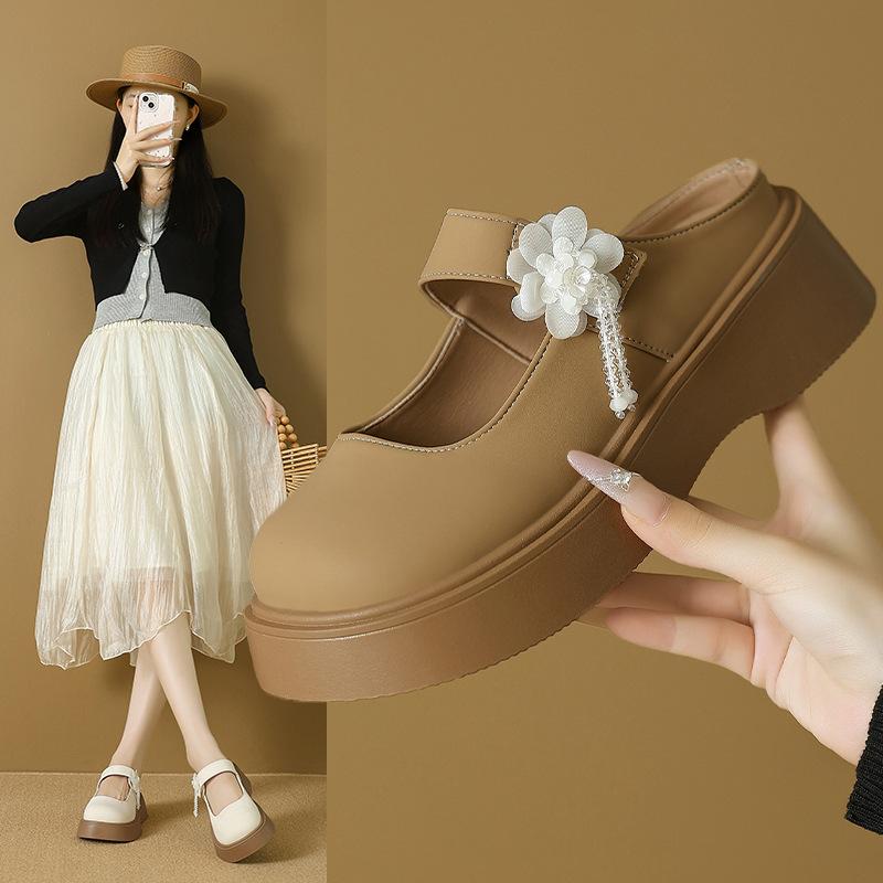 In the evening, the thick-soled super fire pedal Mary Jane bag head half slippers women's summer wear 2025 new popular cool slippers