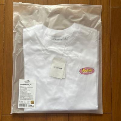 [USED] SEVENTEEN Follow T-shirt M