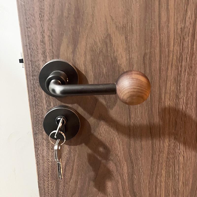 Walnut Wood Vintage-Style Silent Magnetic Door Handle for Indoor Bedrooms