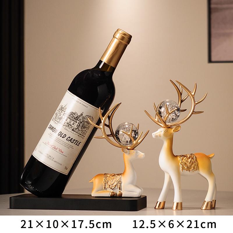 Modernes Hirsch Weinregal Ornament: Kreativer Flaschenhalter im leichten Luxus für Wohnzimmerdekoration
