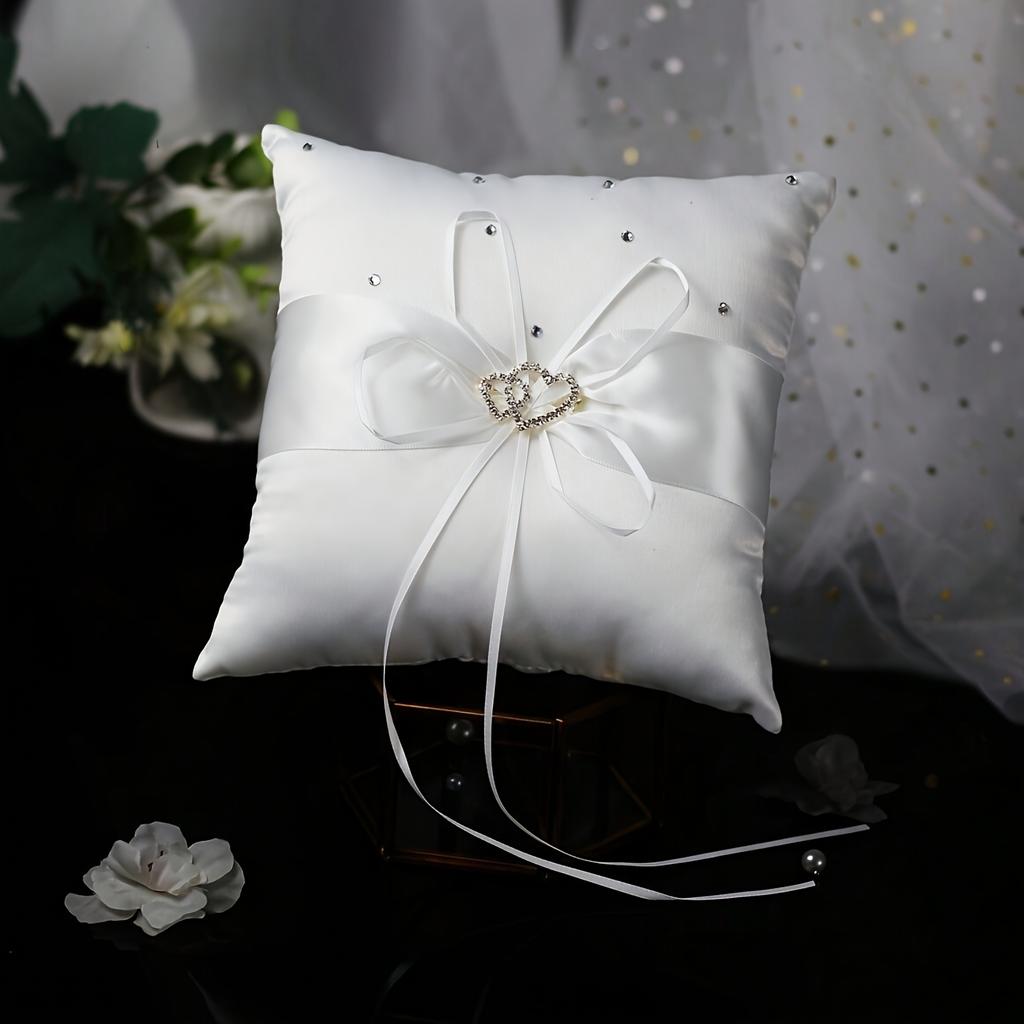 1 pieza de Almohada para Anillos de Boda Cuadrada Blanca Simple de Estilo Europeo con un Lazo de Doble Corazón, Adecuada para Colgar Anillos.