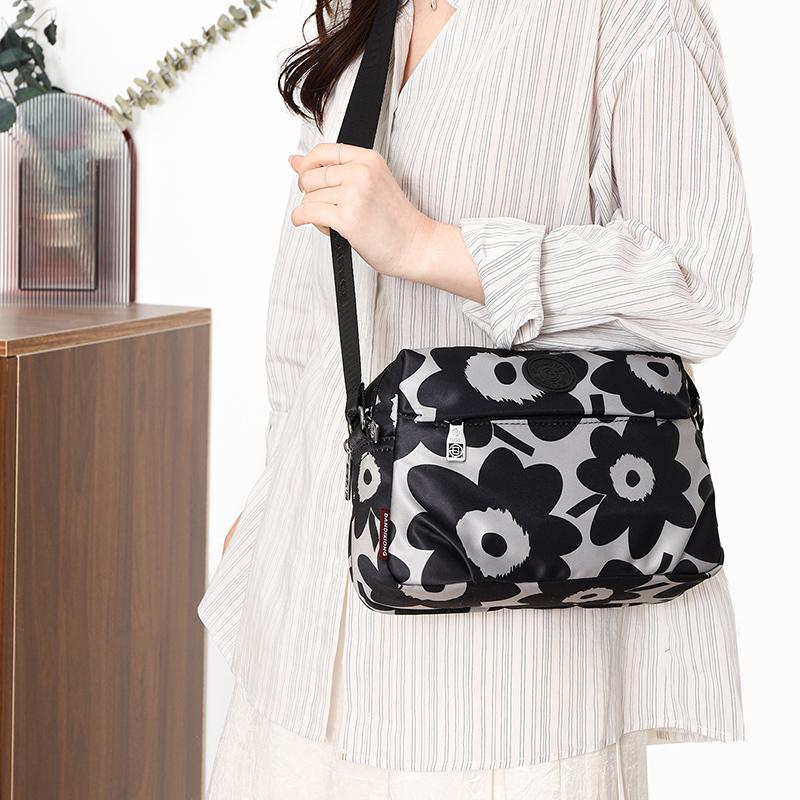 Sunflower Crossbody Bag Women's Multi-Layer Large Capacity Shoulder Bag