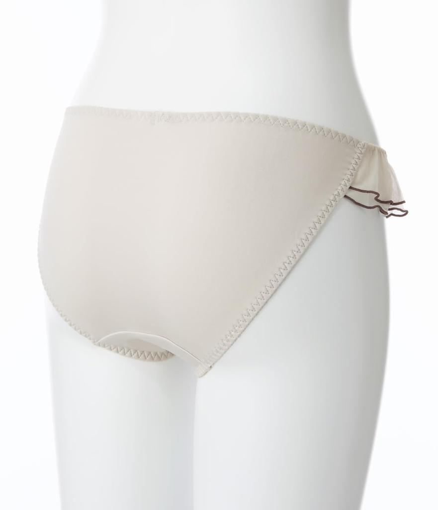 Peach John Lace Ruffle Ribbon Bra and Panty Set for Ivory E75 [WEB Exclusive] [Cute Two-Tier Fuller, Cleavage-Enhancing Busts]