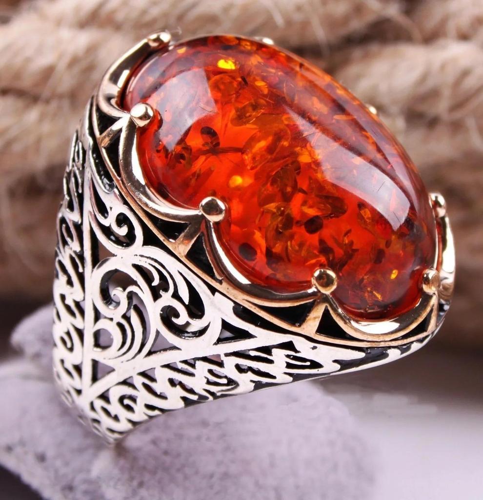 New Inlaid Yellow Amber Crystal Men's Luxury Ring Personality Retro Personality Ring To Attend The Banquet Party Jewelry