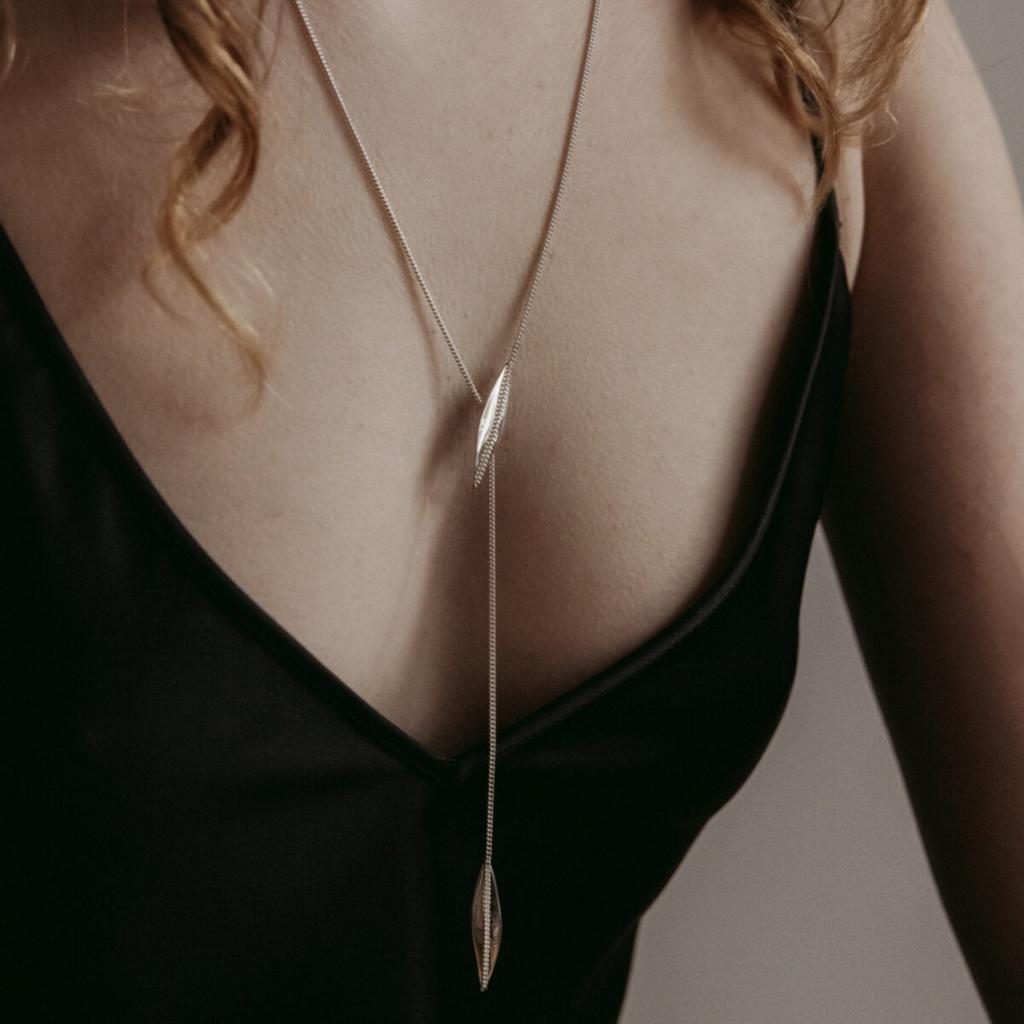 Unique Personality Willow Leaf Fringe Pendant Earrings S925 Silver Needle Earrings Y-Shaped Leaf Fringe Pendant Necklace