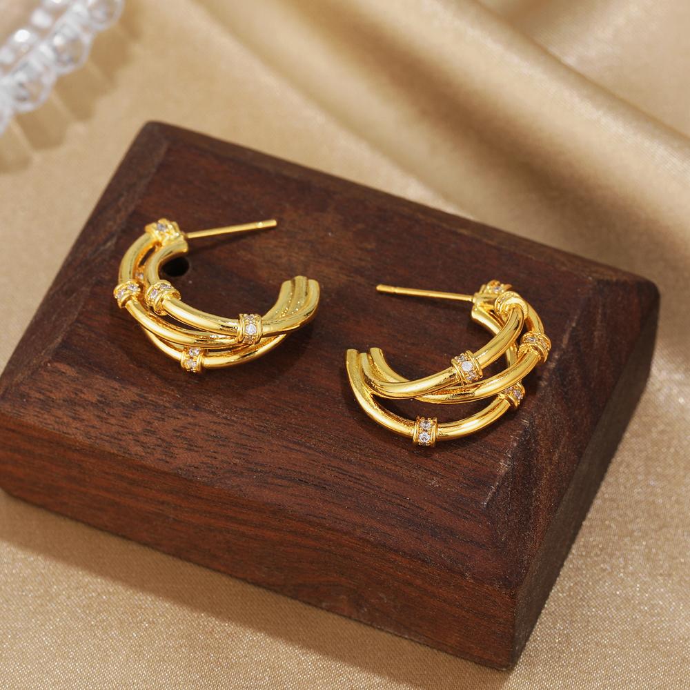 Designer Style Aesthetic Multi Layer C Shape Hoop Earrings Waterproof Zircon Ear Buckles Bridesmaid Gift Everyday Jewelry Joias