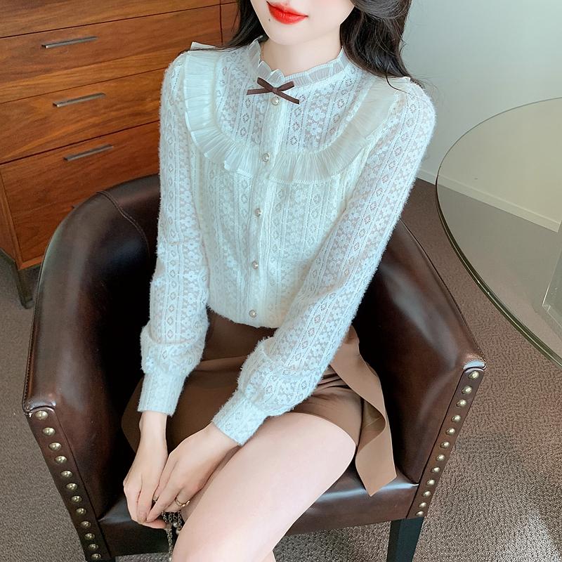 Fashion New 2024 Winter Long Sleeve Ruffled Collar Ruffles Slim Apricot Velvet Lace Blouse Shirt Women Tops Blouses Shirts J810