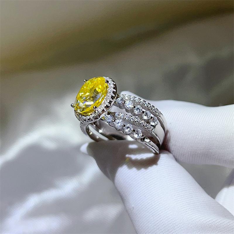 Yellow Moissanite 3 Carat Ring: European American Fashion, Cross-border Hot Selling, Colored Gem Over-Diamond Design.