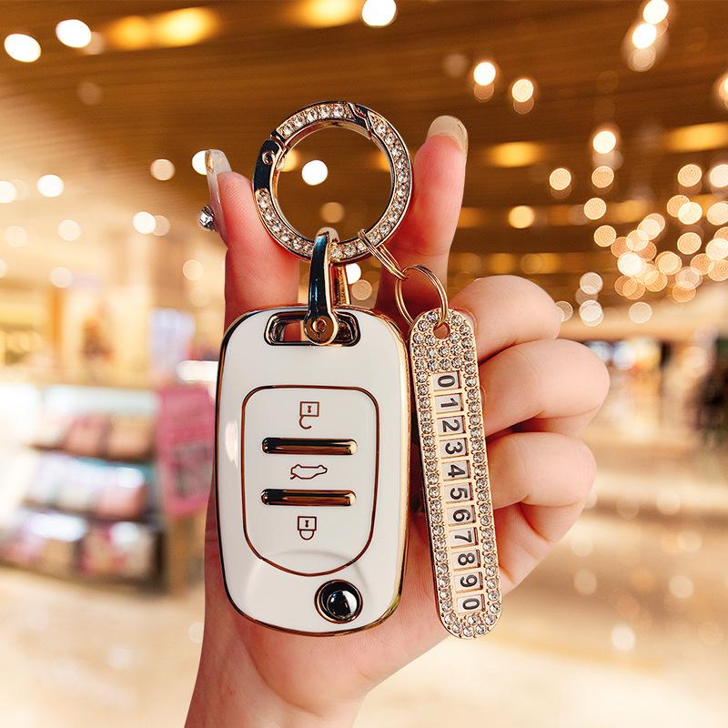 Applicable to Wuling Hongguang miniev/nano/s3/plus car key set, high-end buckle journey 730 shell men and women
