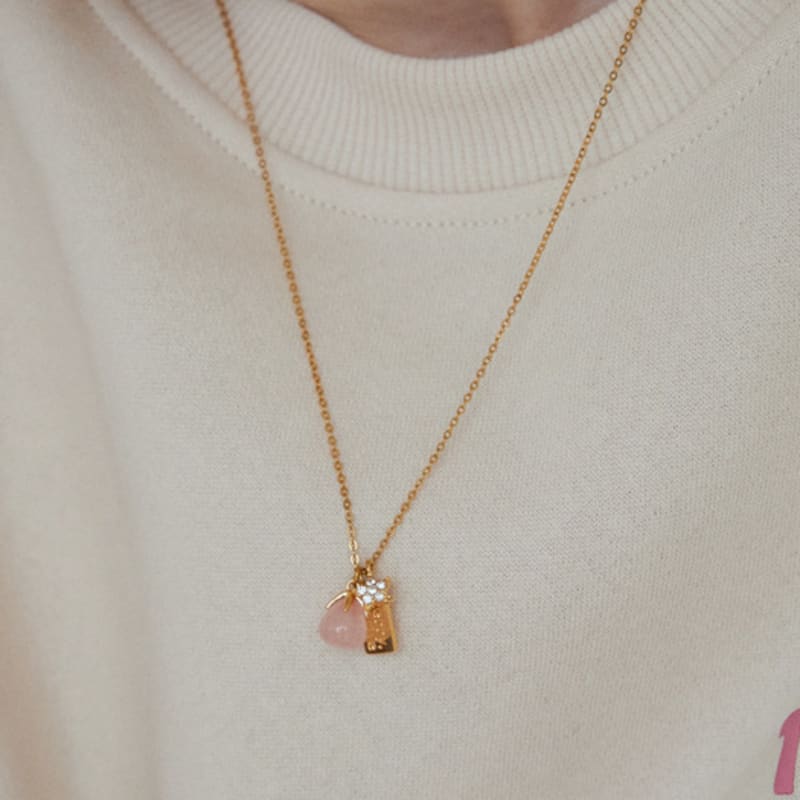 MERRYMOTIVE Rose Gemstone and Star Pendant Necklace