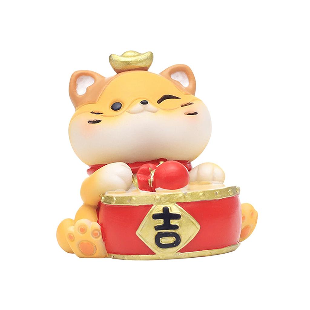 Lucky Cat Figurine Collection Desktop Ornament Animal Sculpture Car Dashboard Decor for Office Living Room Bedroom Shelf Desk