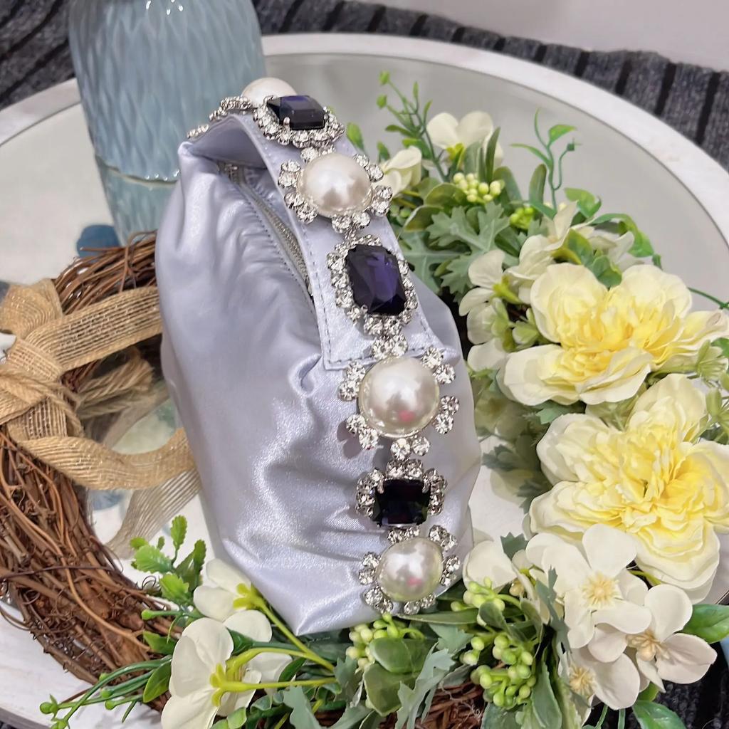 Diamonds Feather Women Handbags Luxury Pearls Party Evening Bags for Women  Designer Satin Square Clutch Wedding Purses Tote