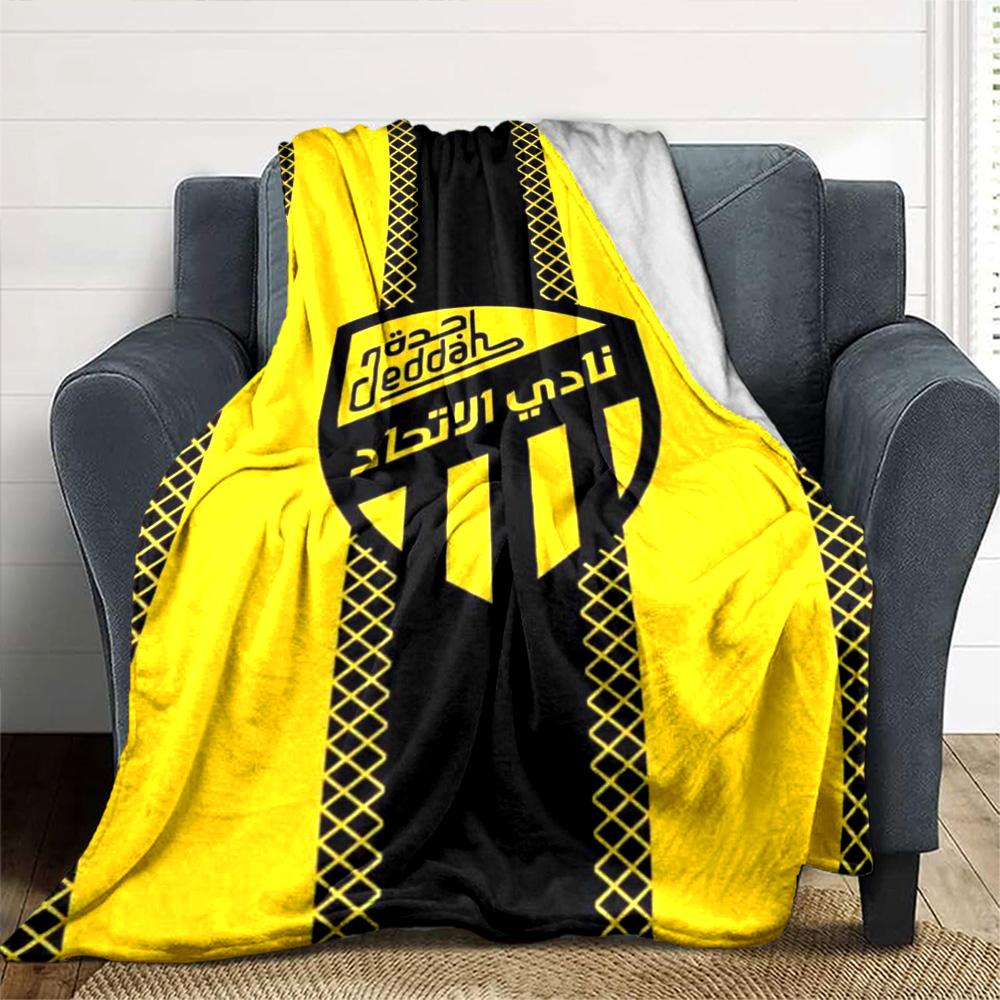 Al-Ittihad Club Logo Print Flannel Blanket High Quality Warm Comfortable Cover for All Seasons Perfect for Gifts Home Decor