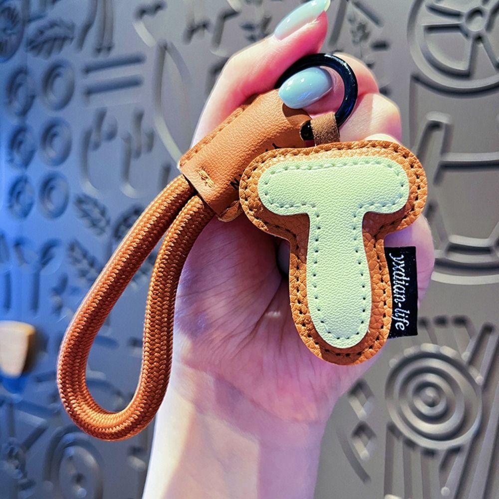 PU Leather 26 Letter Keychain Sweet Lucky Letter Pendant Fashion Alphabet Key Holder  Friend