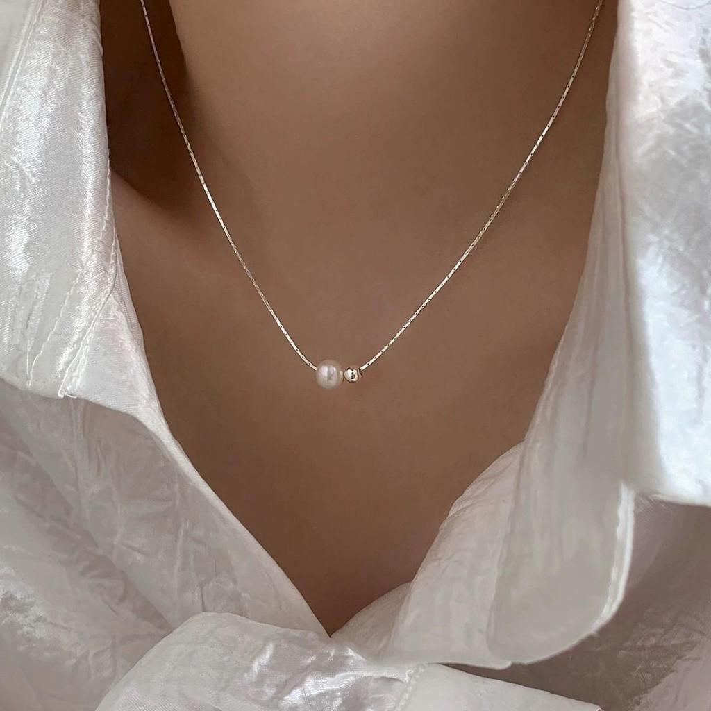 Minimalistische Süßwasserperlen- und Silberkette für Damen - Elegante Schlüsselbein-Kette