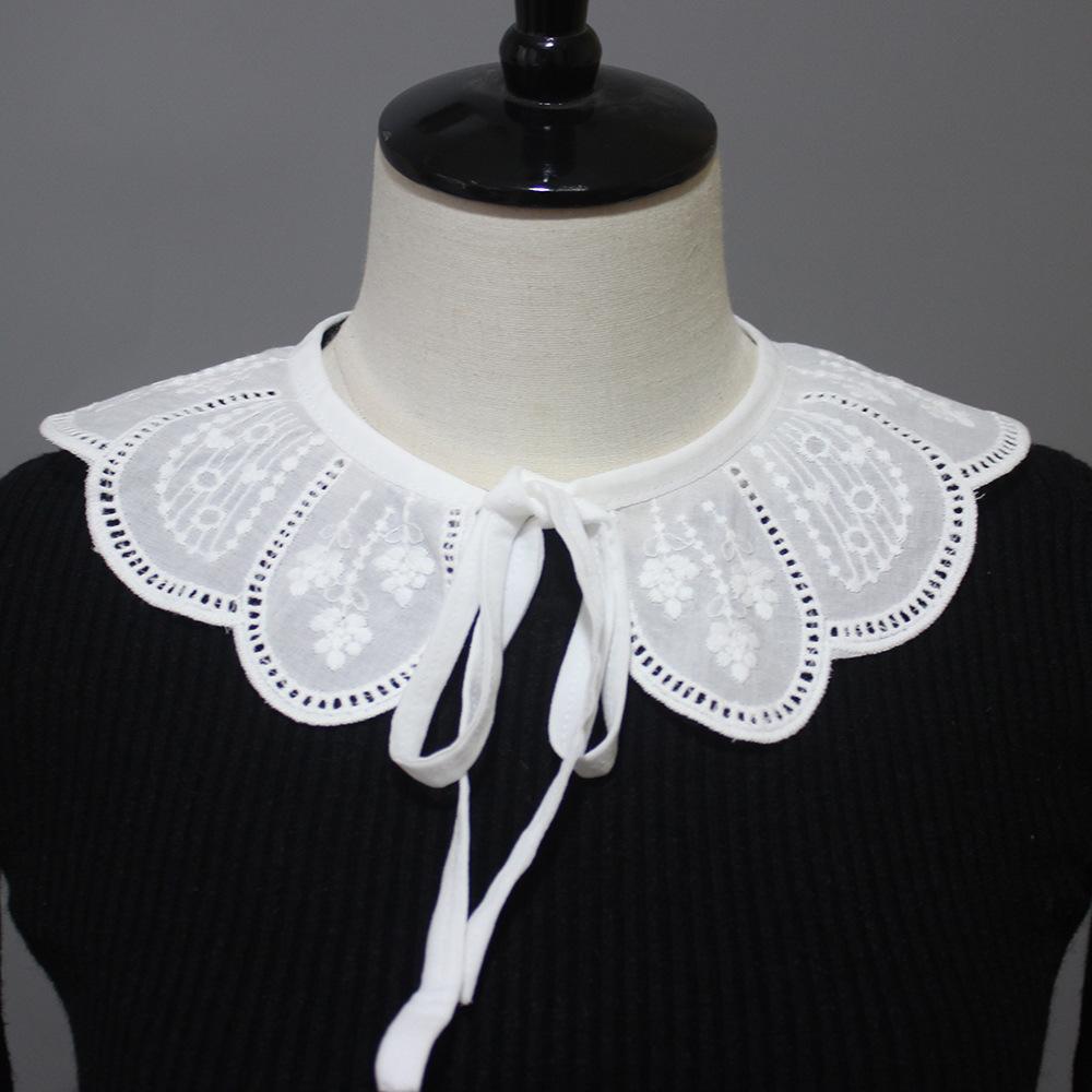 Stage Photo Girl Literary Style Fake Collar Necklace Small Ralph Collar Wooden Ear Clown Collar