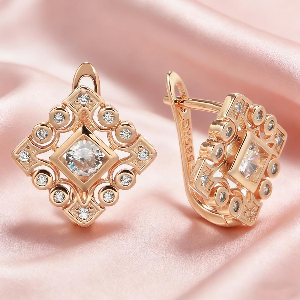 SIMJOO New Zircon Earrings with A Retro Court Style Fashionable and Versatile Stud Earrings for Internet Celebrities