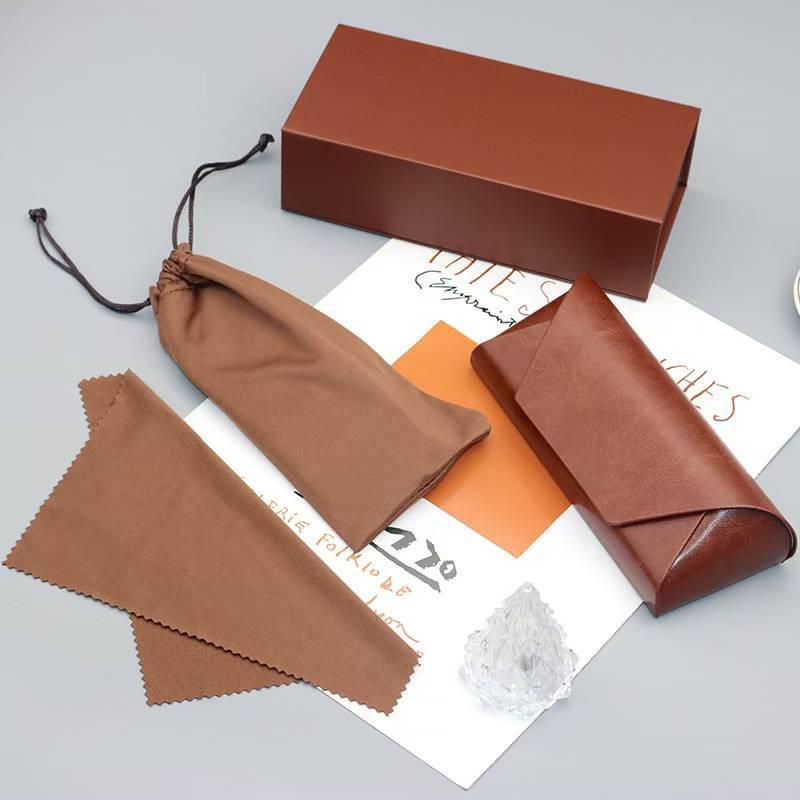 Premium Leather Eyeglass Case With Magnetic Portable Sunglasses Holder Flip Cover Brown TZ01