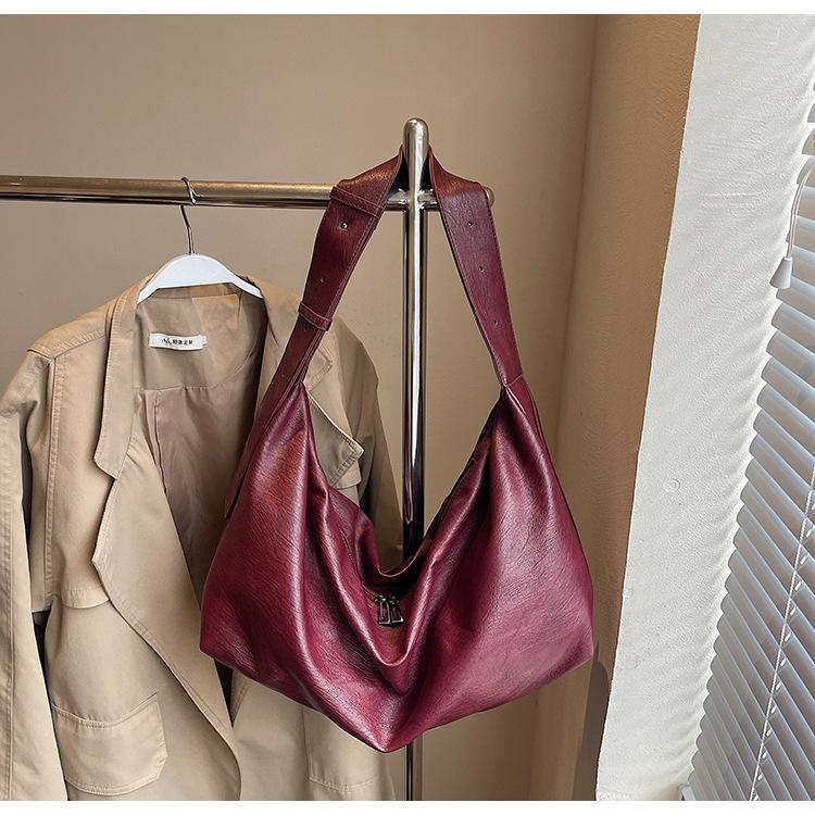 Retro Underarm Bag 2025 Spring and Summer New Simple Fashion Large Capacity Shoulder Bag Women