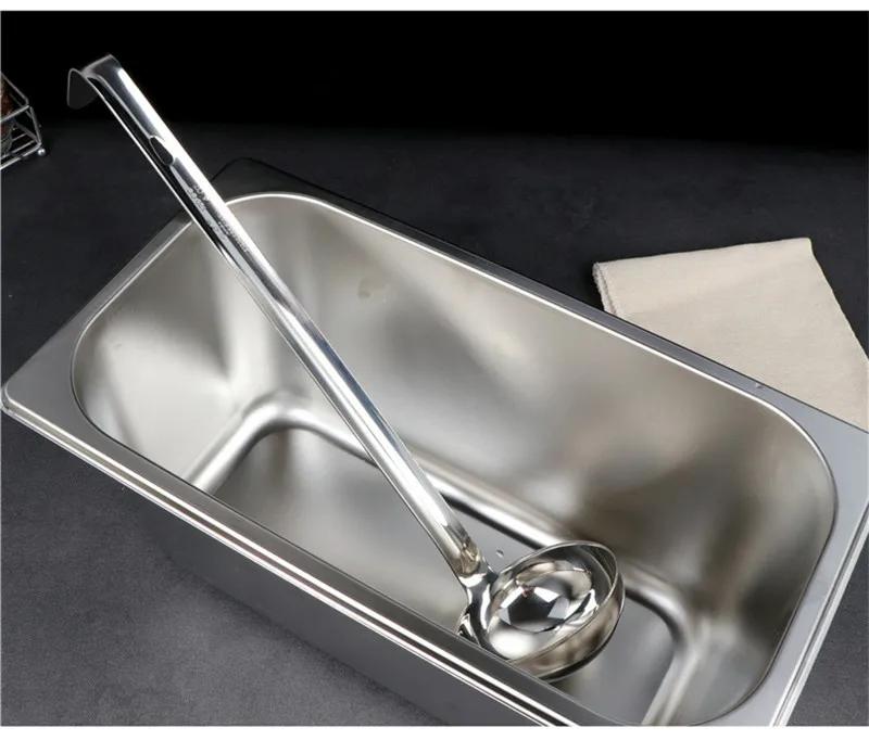 Stal Nierdzewna Długi Uchwyt Łyżka Wazowa Łyżka do Serwowania Duża Okrągła Nabierka do Zupy Obiadowej Bufet Kreatywne Przybory Kuchenne Zastawa Stołowa