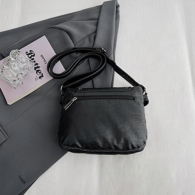 Women's Bag Shoulder Bag Middle-aged Soft Leather Small Bag Mother Bag