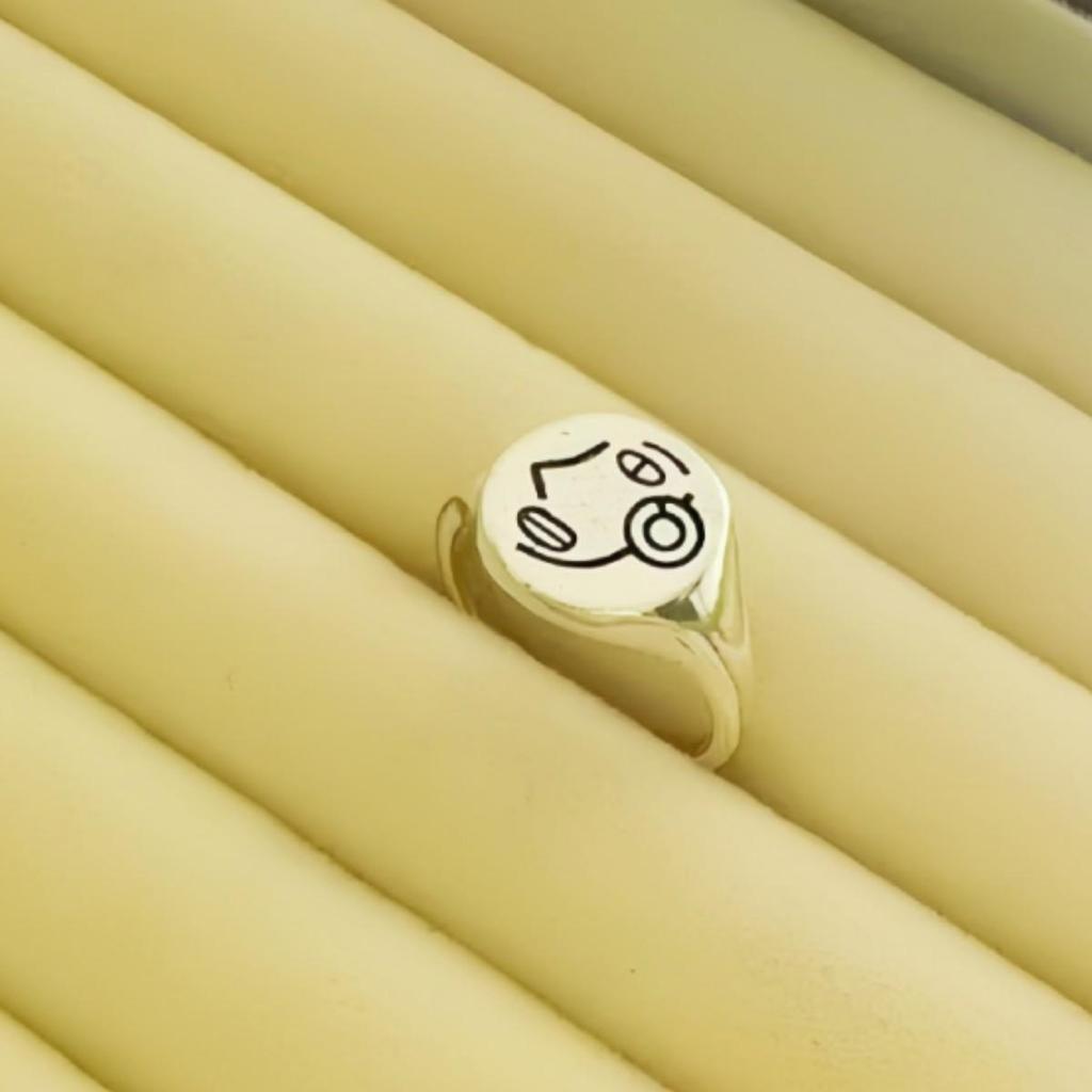 Abstract Face Open Ring: Creative & Unique Design