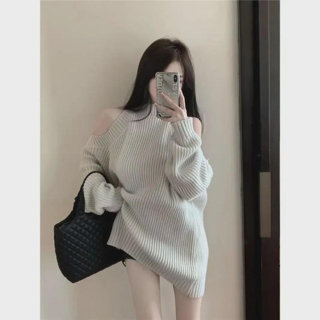Women's Off-Shoulder Black Knit Sweater - Loose Korean Style for Autumn/Winter 2024