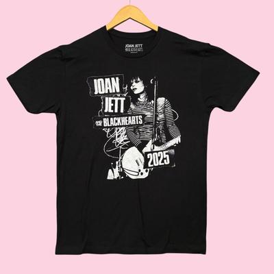 Joan Jett and the Blackhearts It's a Nice Day To Tour Again Rock Band Tee M