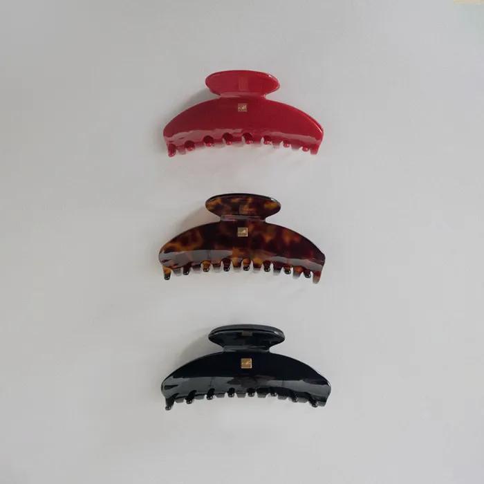 TOKYO HAIR CLAW CLIP_LEOPARD