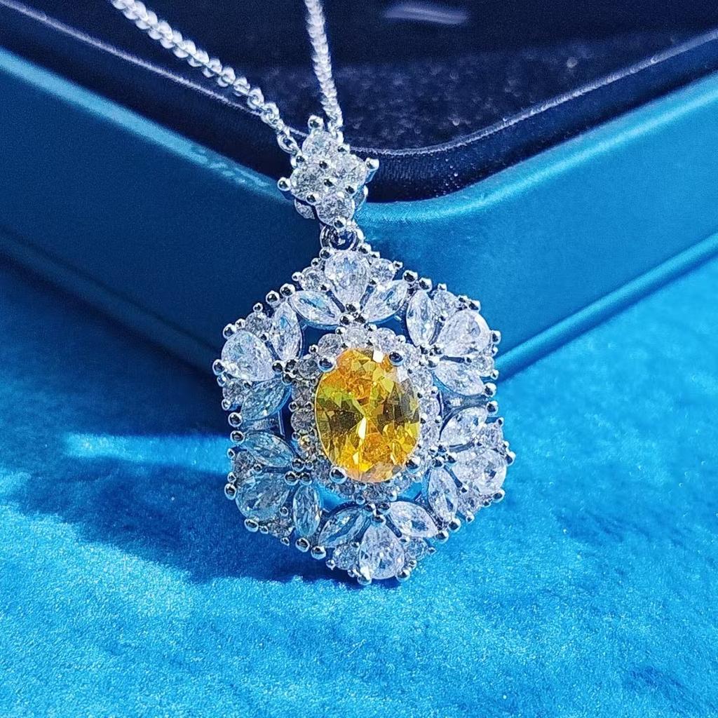 Exaggerated Heavy Industry Brilliant Pink Purple Diamond Pendant Necklace Colored Treasure Elegant High-end Sense Full of Diamond Light Luxury Chain