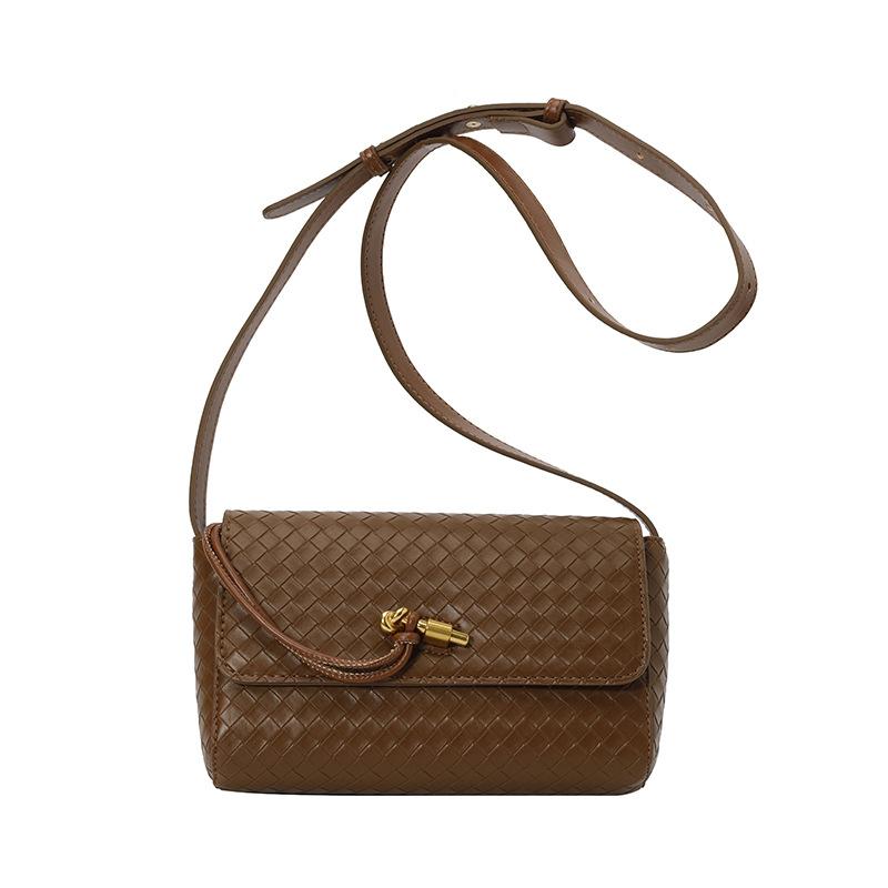 Persönlichkeit Trendtasche Damen Sommer neue Mode Textur Handtasche Schulter Umhängetasche gewebte Damentasche