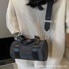 2025 New Versatile Fashion Large Capacity Casual Hand Pillow Bag Travel Crossbody Shoulder Bag Simple Cylinder Bag