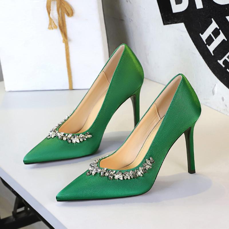 European And American Style Fashion Banquet High Heels Thin Heels Shallow Tiptoe Satin Rhinestone Super High Heels Single Shoes