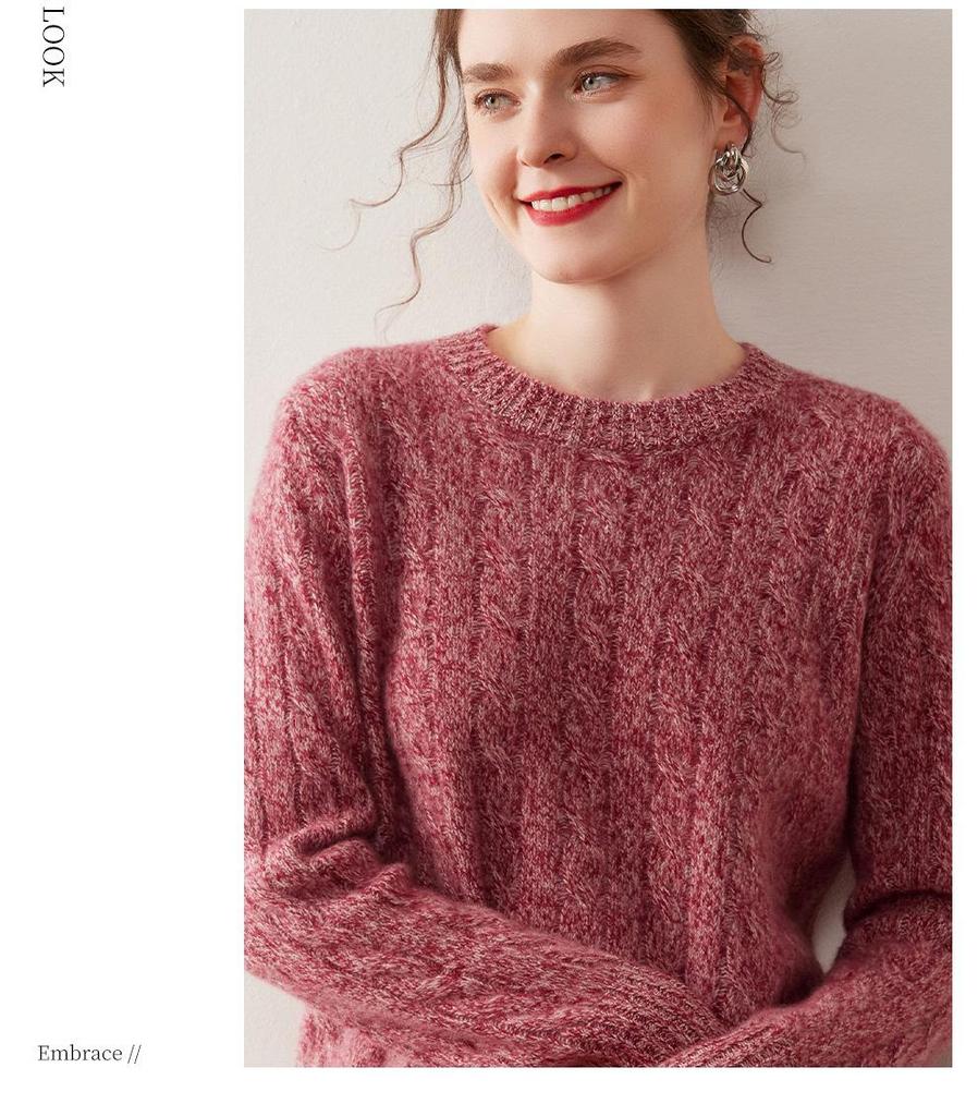 Women's Thickened Cashmere Sweater: Round Neck, Long Sleeve, Loose Fit, Knit Base Layer for Autumn and Winter.