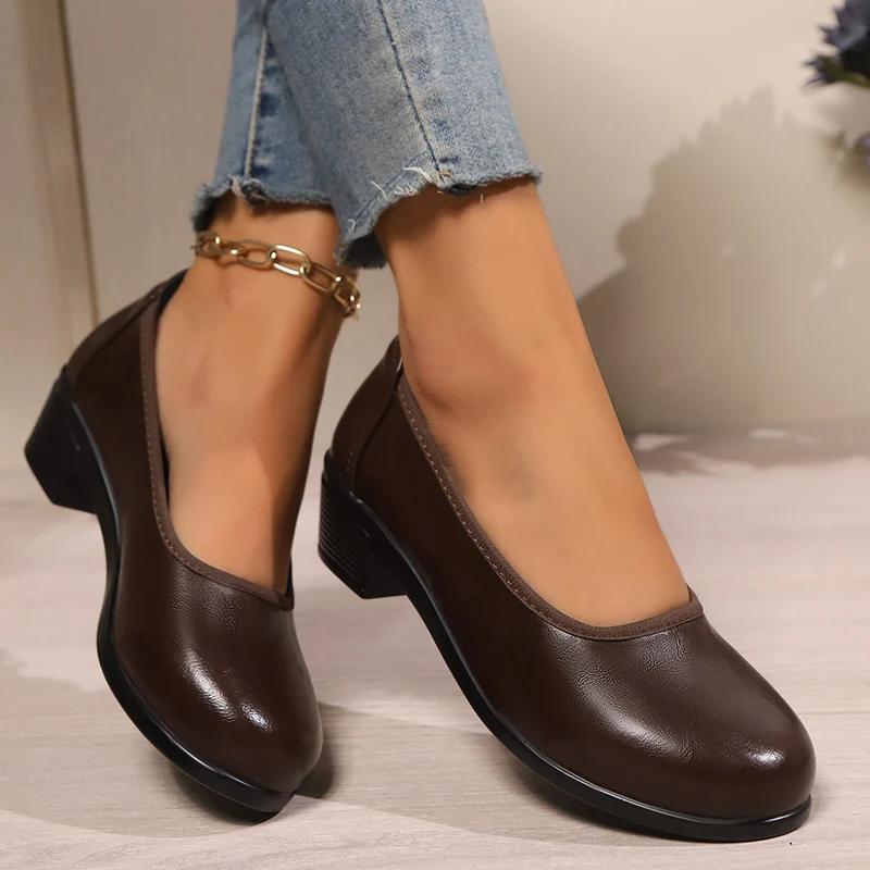 2025 Kožené střední podpatky Pracovní boty Dámské Jarní Plus Size Silné podpatky Lodičky Pohodlné Mělké Kancelářské boty Velikost 42