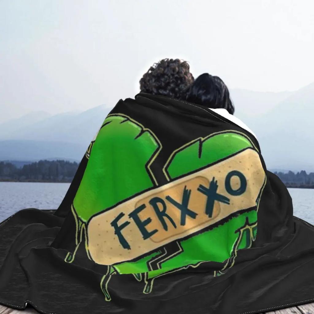 Broken Heart Feid Ferxxo Blanket Fleece Print Portable Warm Throw Blankets for Bed Bedroom Quilt