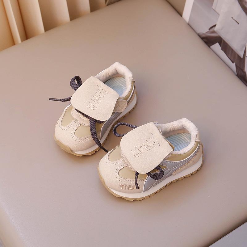 Girls shoes 2025 autumn new children's casual Forrest Gump shoes boys versatile fashion foreign style board shoes sports shoes