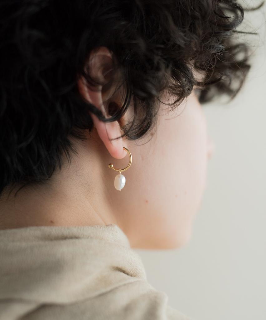 Novice Tokyo Baroque Freshwater Pearl Hoop Pierce (Earrings) Baroque Pearl Hoop Pierce [Silver 925] / Gold