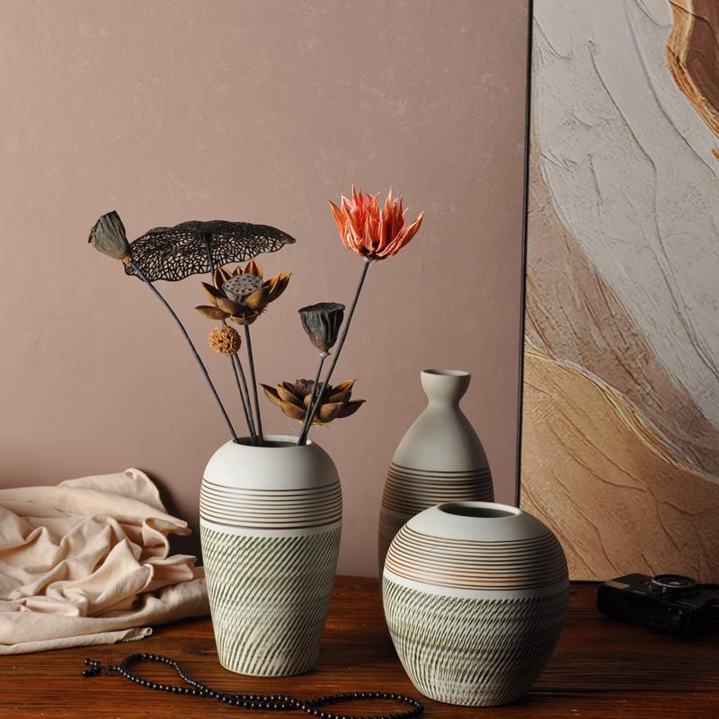 Hand-Carved Chinese Zen Ceramic Vase for Dried Flowers - Home Decor