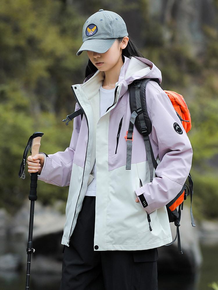 Unisex 3-in-1 Detachable Outdoor Jacket Set: Windproof, Rainproof, Wear-Resistant