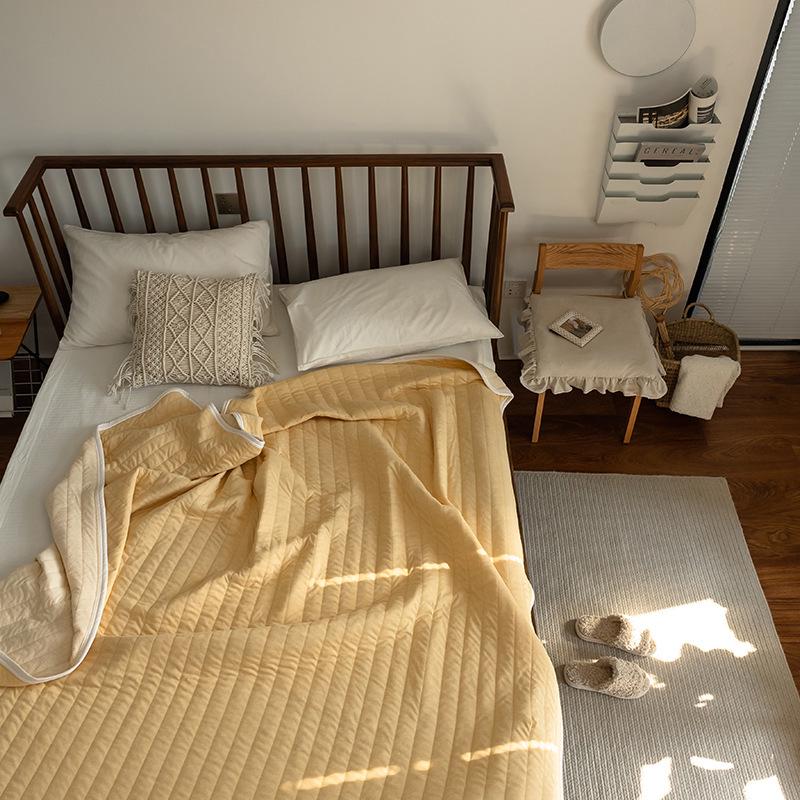 Muji Japanese Striped Pure Cotton Summer Quilt - Cool & Comfortable Blanket